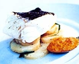 Kokt torsk med bouillabaisseyoghurt