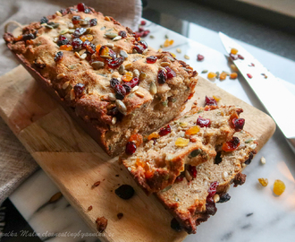 Glutenfritt bröd med tranbär och russin