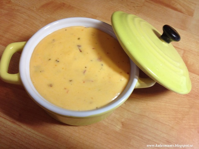 Het cheddar dip