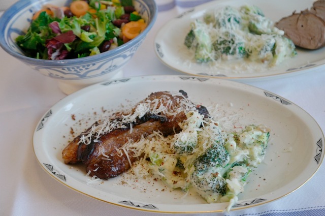 Krämig broccoli och grillad pluma