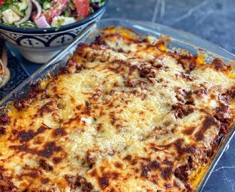 Moussaka på Bittings vis med timjan, rödvin och lagrad ost