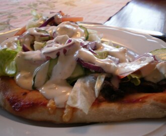 Hemmagjord kebabpizza