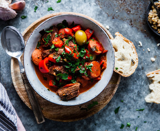 Spansk köttgryta med chorizo.