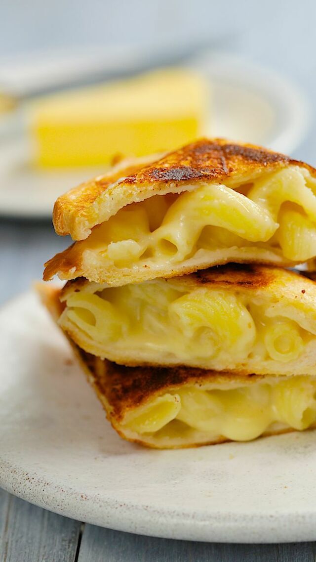 Mac N Cheese Toastie