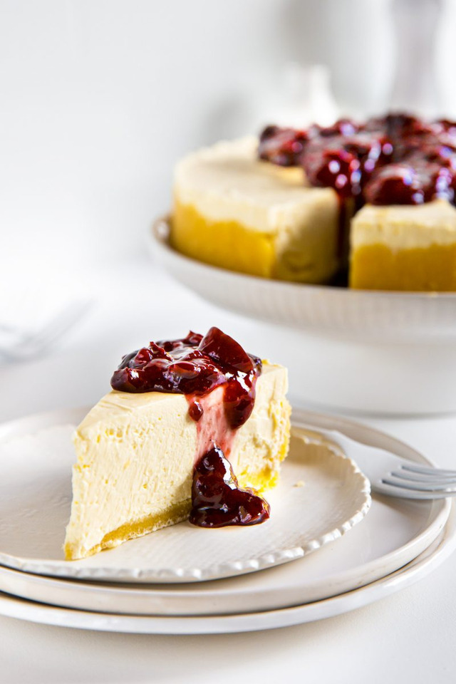 No bake LCHF-cheesecake med Körsbärssylt Jill Wallentin dietdoctor.com