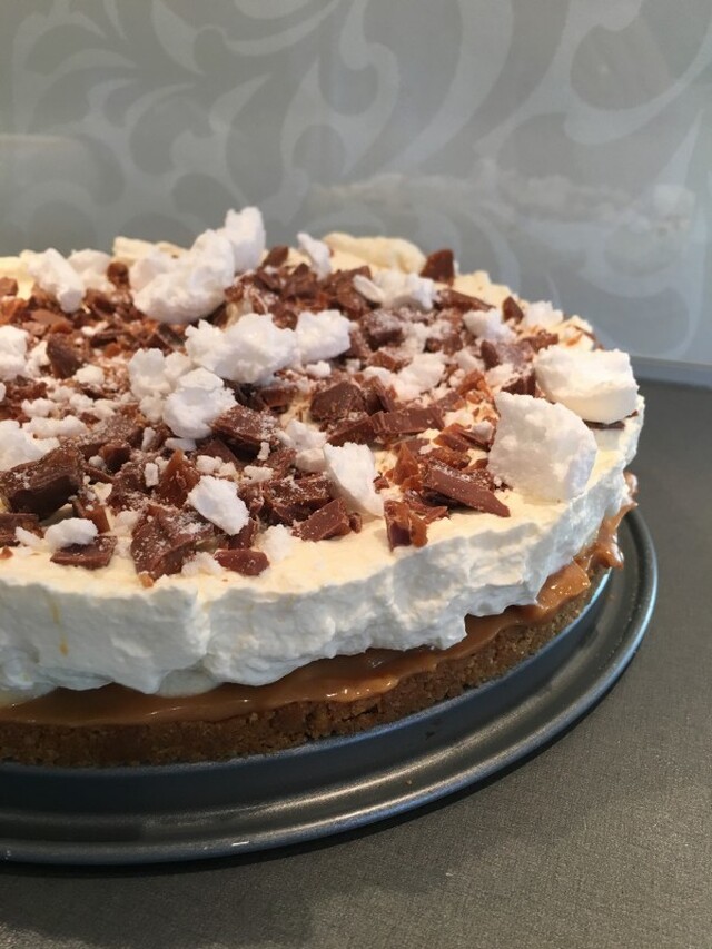 Banoffee paj toppad med maräng