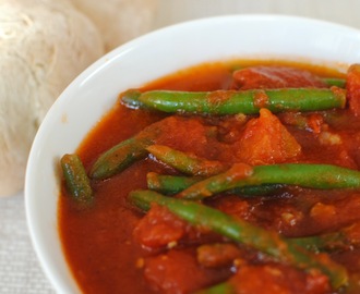 Haricots verts i tomatsås