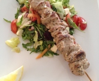 Souvlaki & sallad med grekisk touch 9 propoints