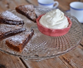 Kladdig kladdkaka med Nutella