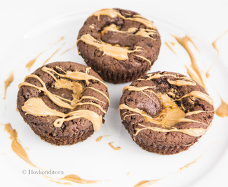 Chocolate Muffins with Caramel Filling