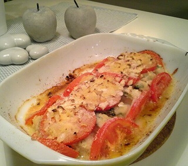 Fiskgratäng med tomattäcke