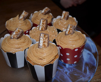 peanut butter cupcakes