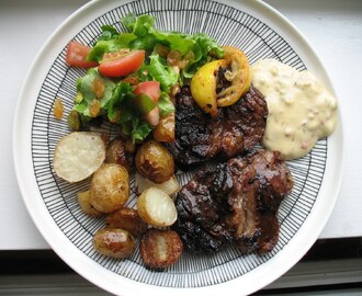 Lammentrecôte med pistageaioli och saltrostad färskpotatis