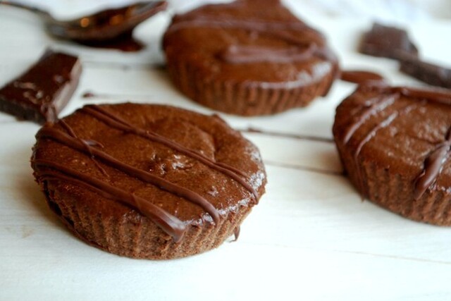 Banana brownie muffin