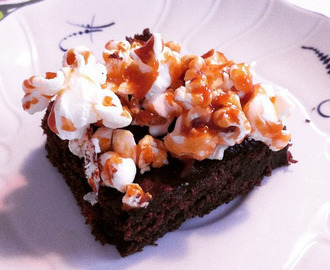 Karamel Popcorn Brownies.