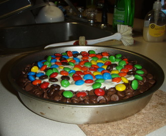 Brownie Pizza