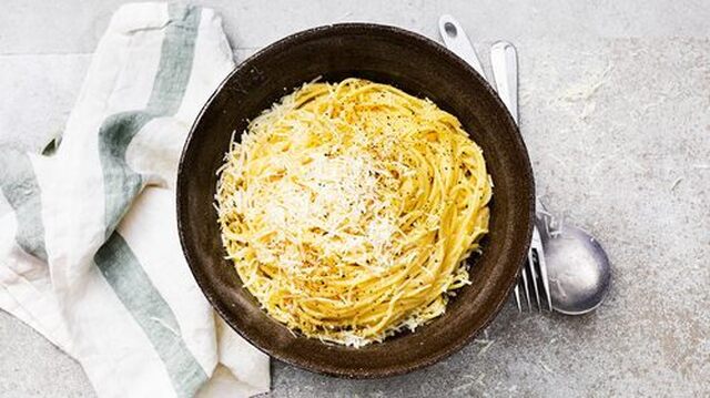 Cacio e pepe - recept på pasta med bara tre ingredienser
