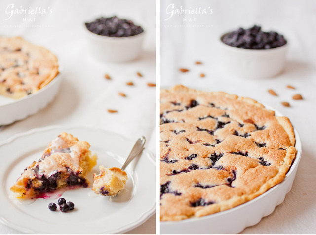 Mazarinkaka med Blåbär – Almond Cake with Blueberries