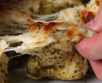 Pull Apart Cheesy Pesto Bread