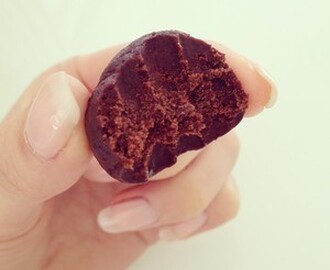 Raw chocolate truffles