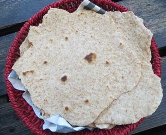 Hemlagat tortillabröd