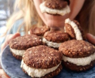 11e Luckan - Morotskake-Cookies med Citronfyllning - Carrot Cake Cookies with Lemon filling