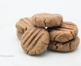 Cinnamon Bun Day - Cinnamon Bun Protein Cookies