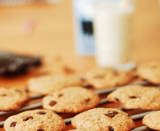 Glassandwich med Soft Chocolate Chip Cookies (naturligt glutenfria)