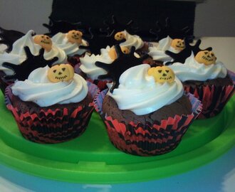 Happy Halloween cupcakes