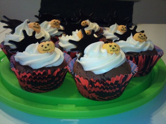 Happy Halloween cupcakes