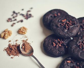 Peppermint black bean brownies