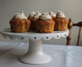 Morotsmuffins med kanelfrosting!