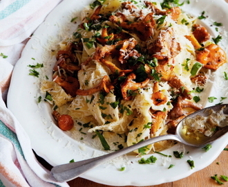 Pappardelle med kantareller och mascarpone