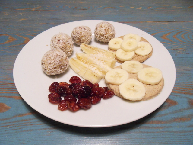 Fantastiskt goda och nyttiga rawfood godisbollar! Måste smakas!