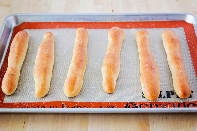 Copycat Olive Garden Breadsticks - this delicious recipe is simple and tastes just like the real thing - but beware, they're addicting!