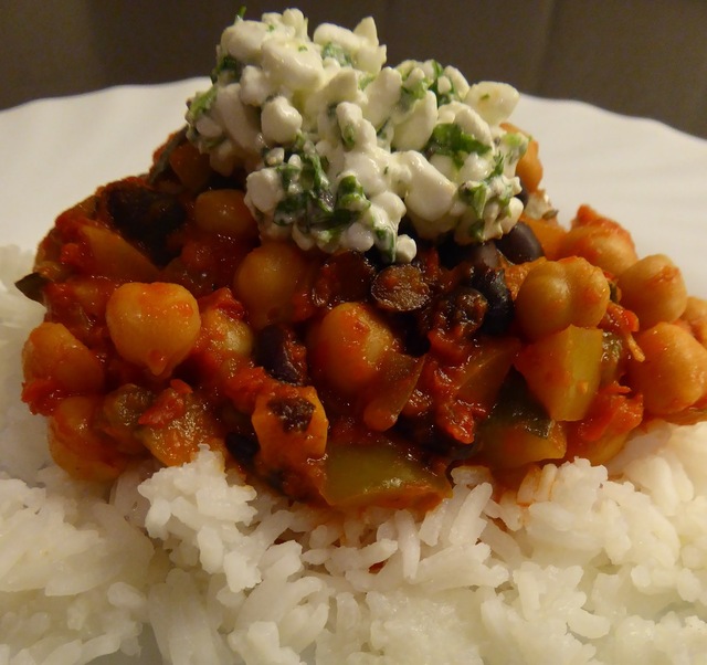 Vegetarisk grönsaksgryta med kesogremolata