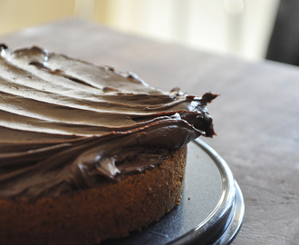 Kokoskaka med chokladkräm