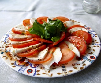 Tomat & Mozzarella sallad