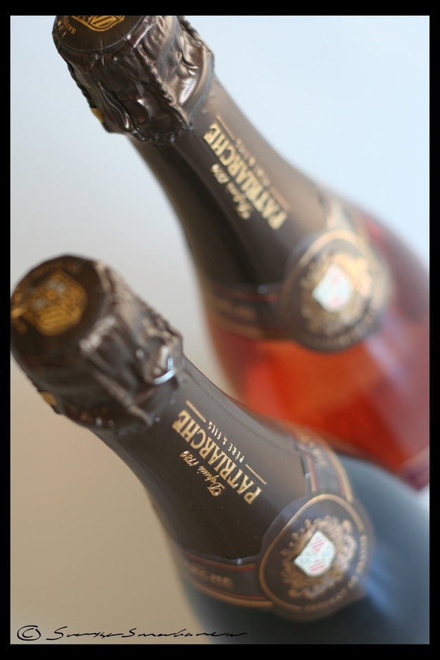 Patriarche Crémant de Bourgogne Brut. Allt är inte Champagne som bubblar, lättsamt bubbel före och efter tolvslaget..