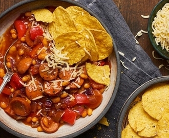 Chili med chorizo, rödlök och paprika