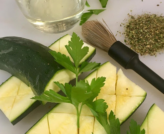 Var dags gröna mat - Färsk pasta med sotad zucchini och parmesan, 2 port