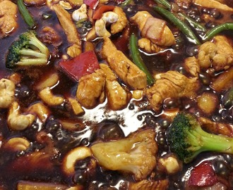 Kycklingwok med Cashewnötter