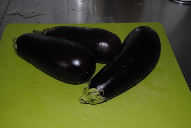 Bulgurgratäng med aubergine och mozzarella
