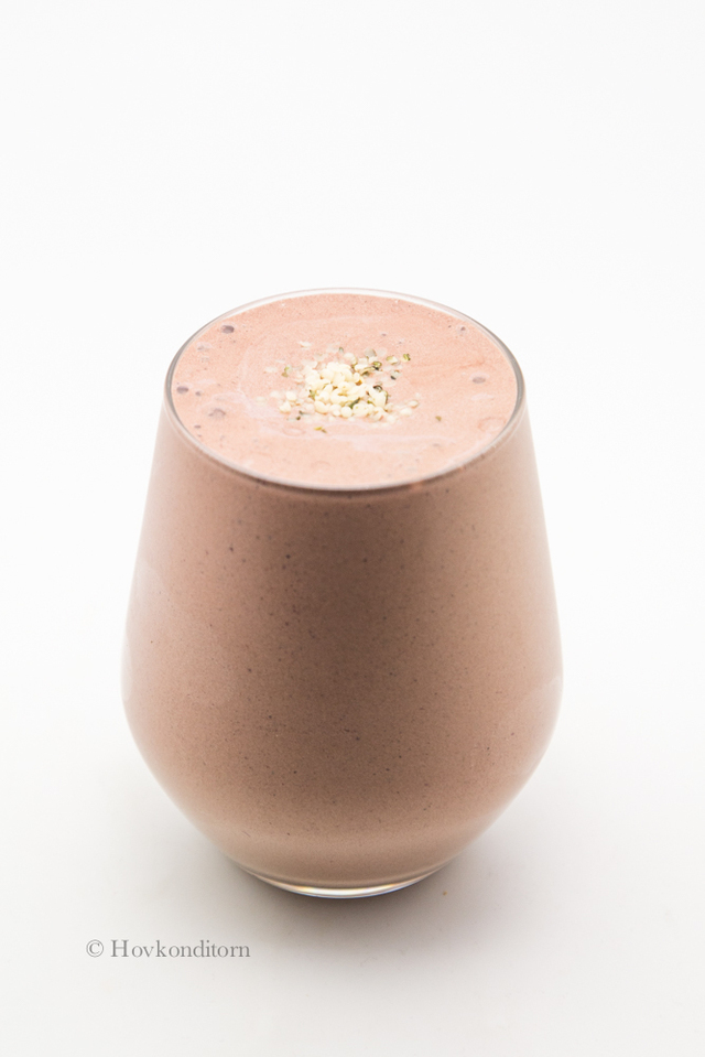 Banana Chocolate Protein Smoothie