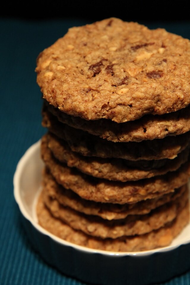 Peanut cookies med kanel och mörk choklad