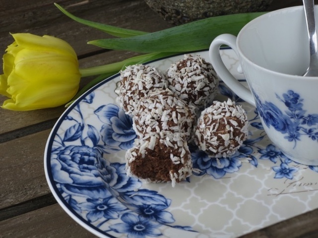 Chokladbollar med Avokado