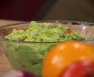 Guacamole med tomat