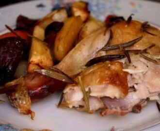 Rustik efterårsmad | hel, ovnstegt kylling med rodfrugter