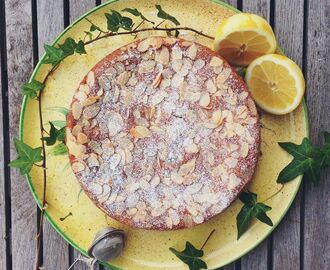 Glutenfri citronkaka med ricotta, mascarpone och marängsmet