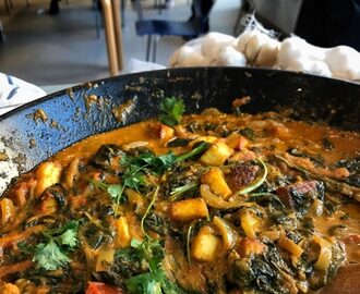 Vegansk Palak Paneer, med tofu!